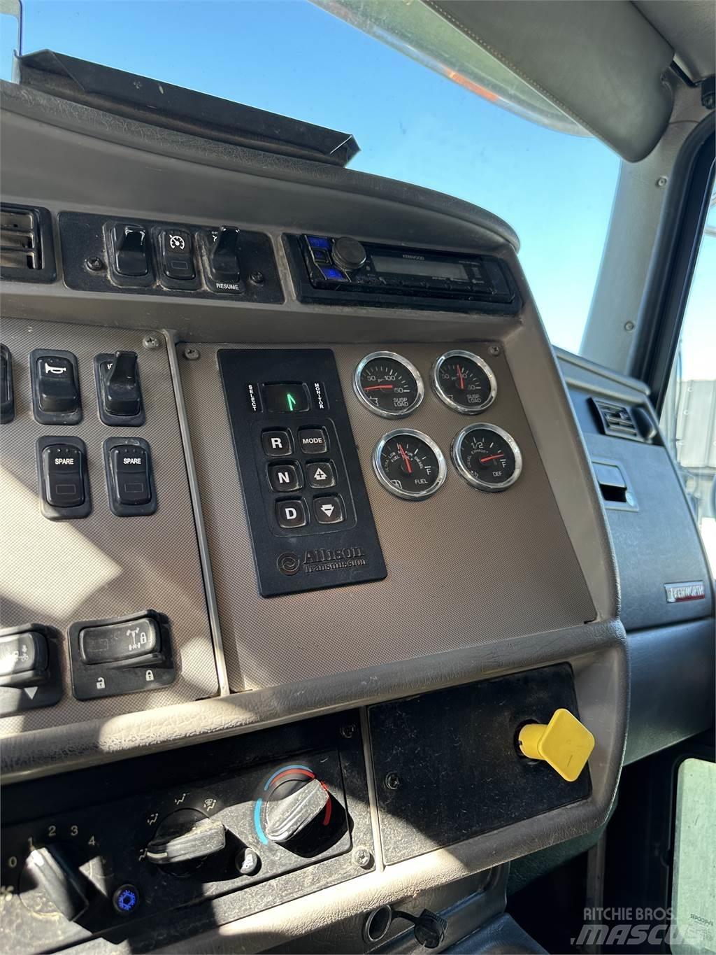 Kenworth T370 Work Trucks / Municipal