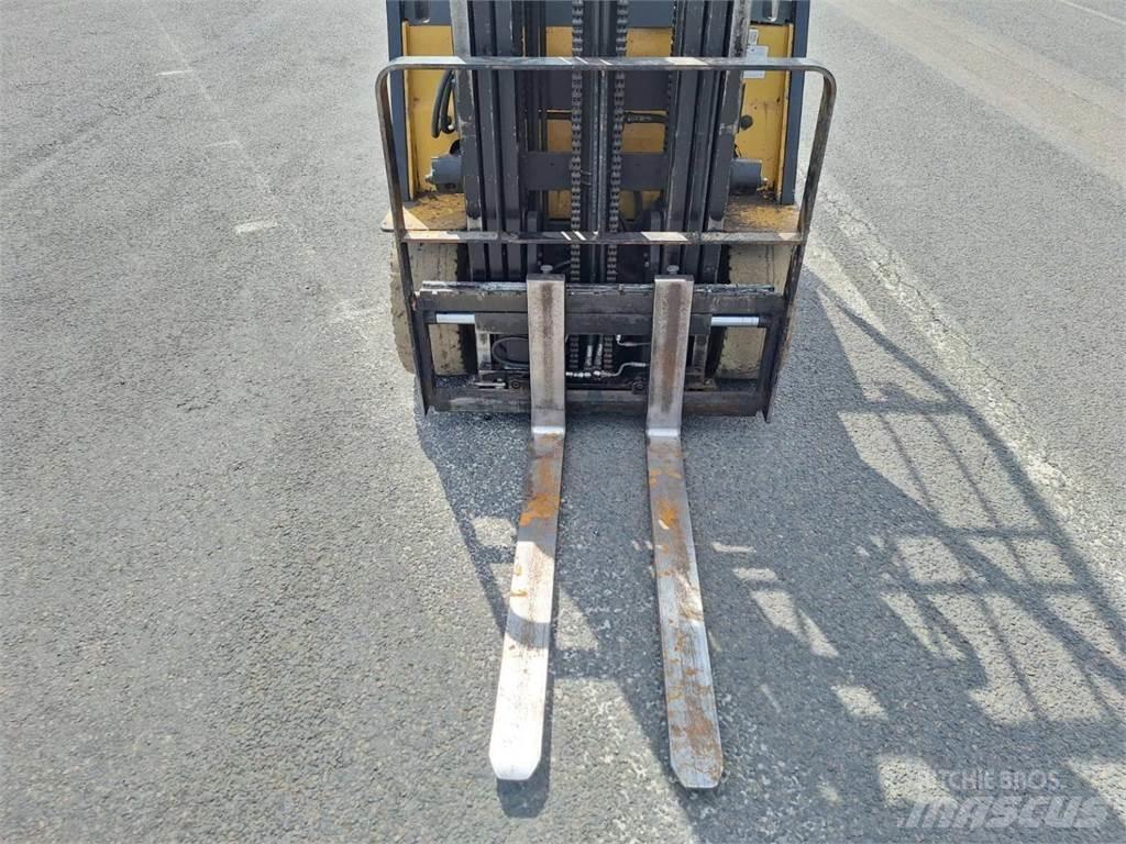 CAT EP25KP Misc Forklifts