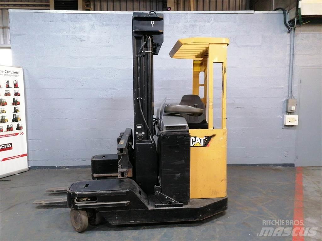 CAT NRM20K Reach trucks