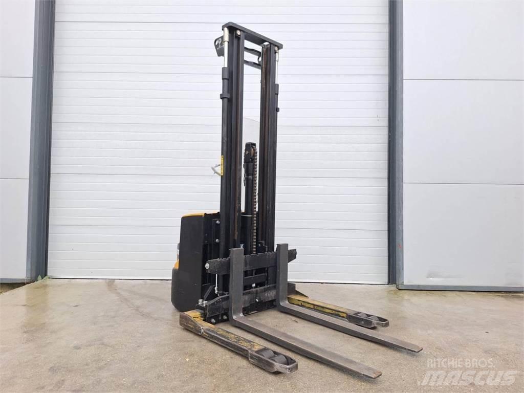 CAT NSP16N2S Misc Forklifts