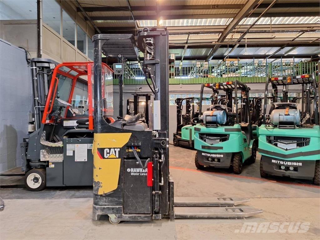 CAT NSR20N Self Propelled Stackers