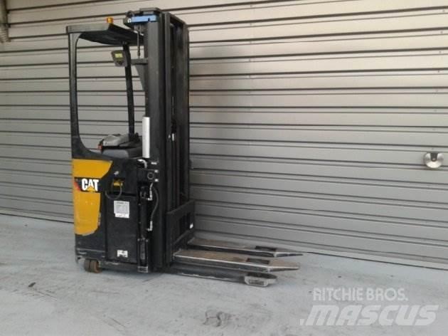 CAT NSR20N Self Propelled Stackers