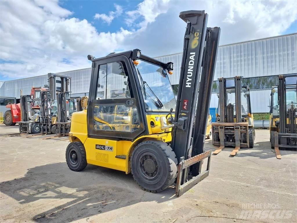 Hyundai 40L-7A Misc Forklifts