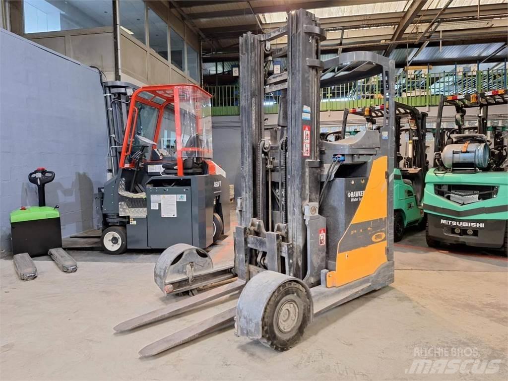 OMG NEOS 16SE Reach trucks