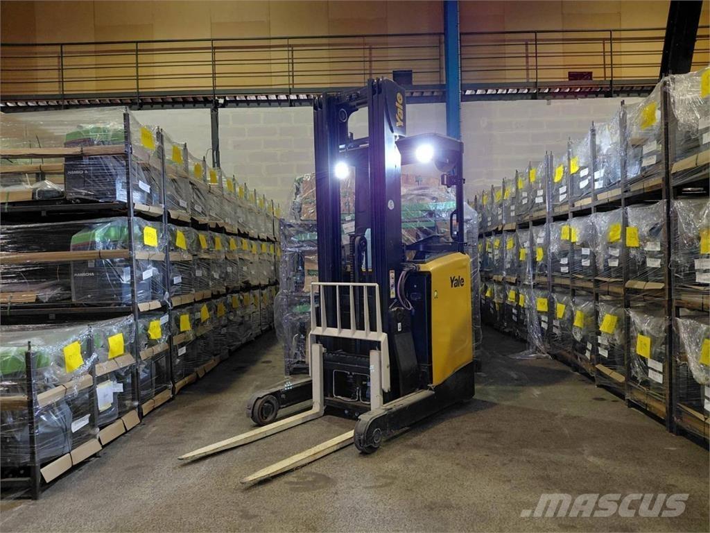 Yale MR10E Reach trucks