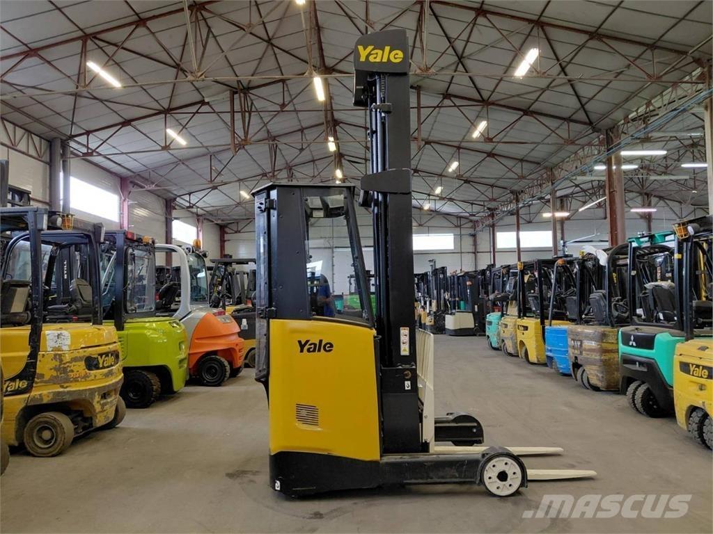 Yale MR14 Reach trucks