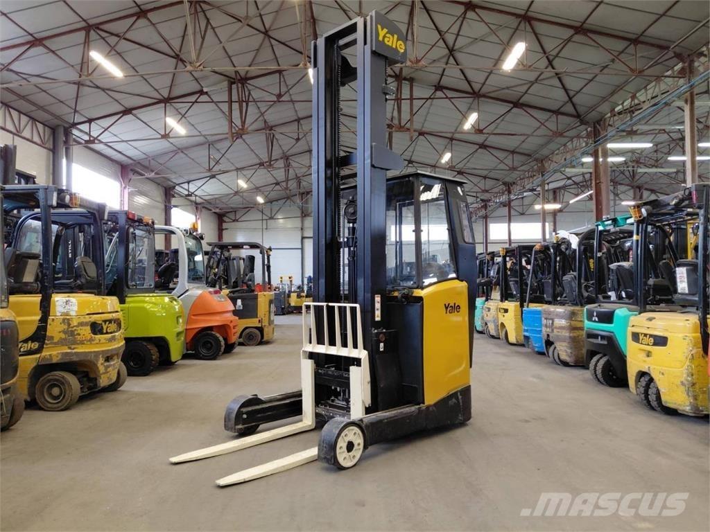 Yale MR14 Reach trucks