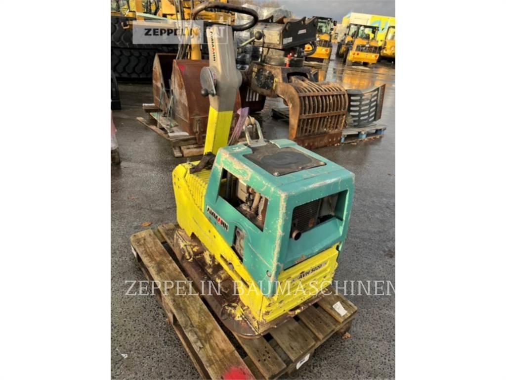 Ammann AVH5020 Plate Compactors