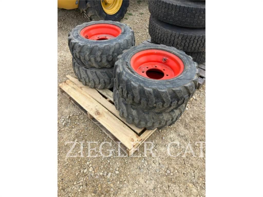 Bobcat 773 Skid Steer Loaders