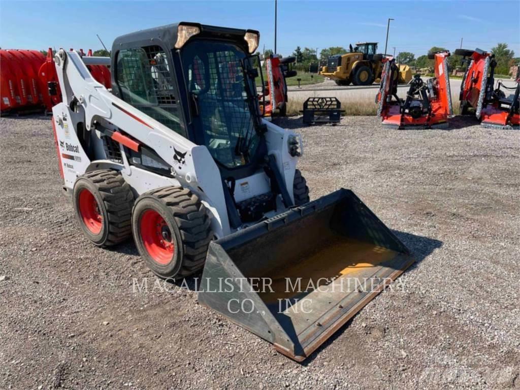 Bobcat S590 Skid Steer Loaders