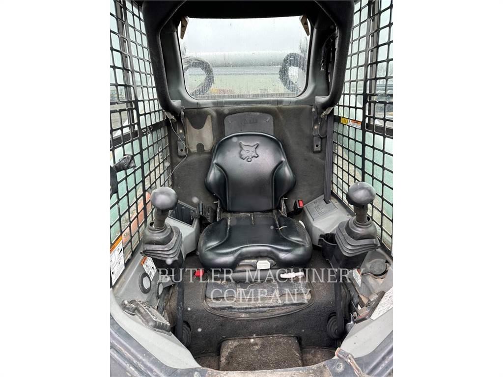 Bobcat S750 Skid Steer Loaders
