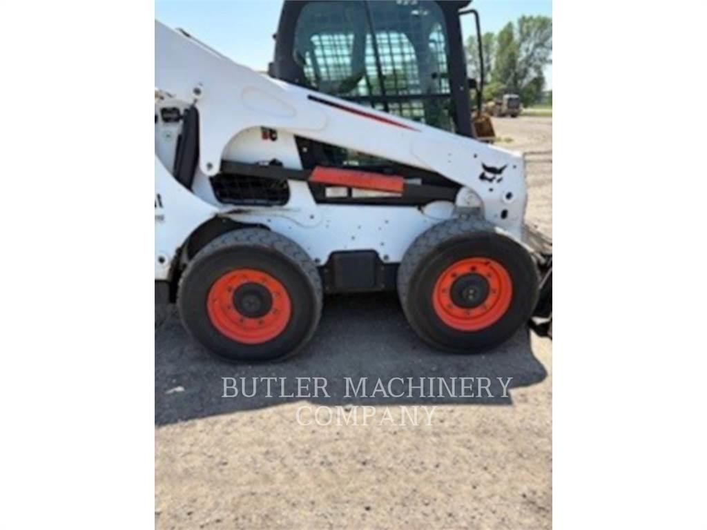 Bobcat S770 Skid Steer Loaders