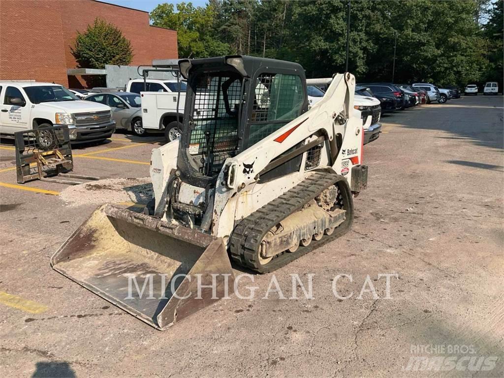 Bobcat T595 Skid Steer Loaders