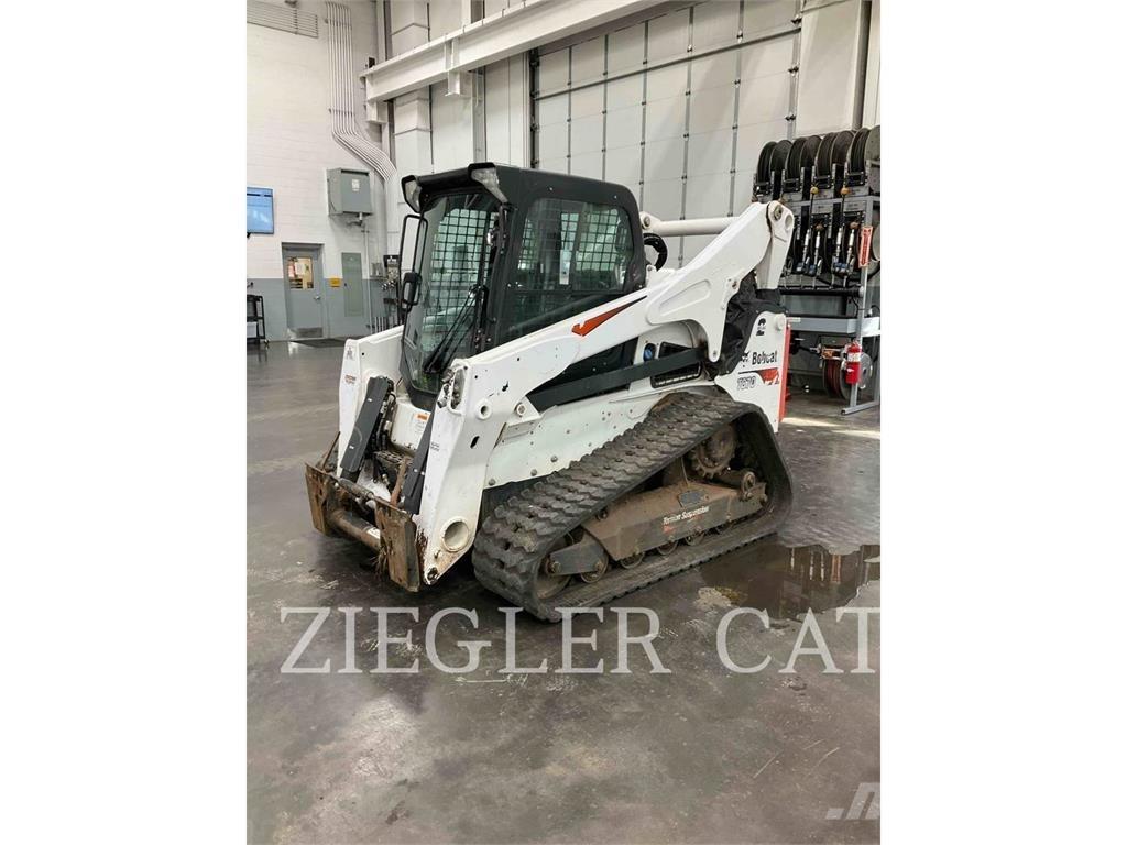 Bobcat T870 Crawler Loaders