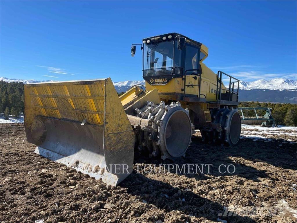 Bomag BC573RB-4 Soil Compactors