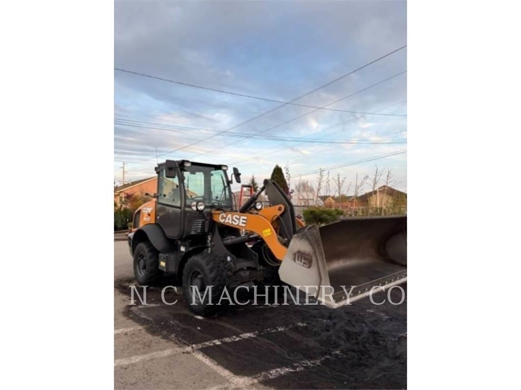 CASE 221FT4 Wheel Loaders