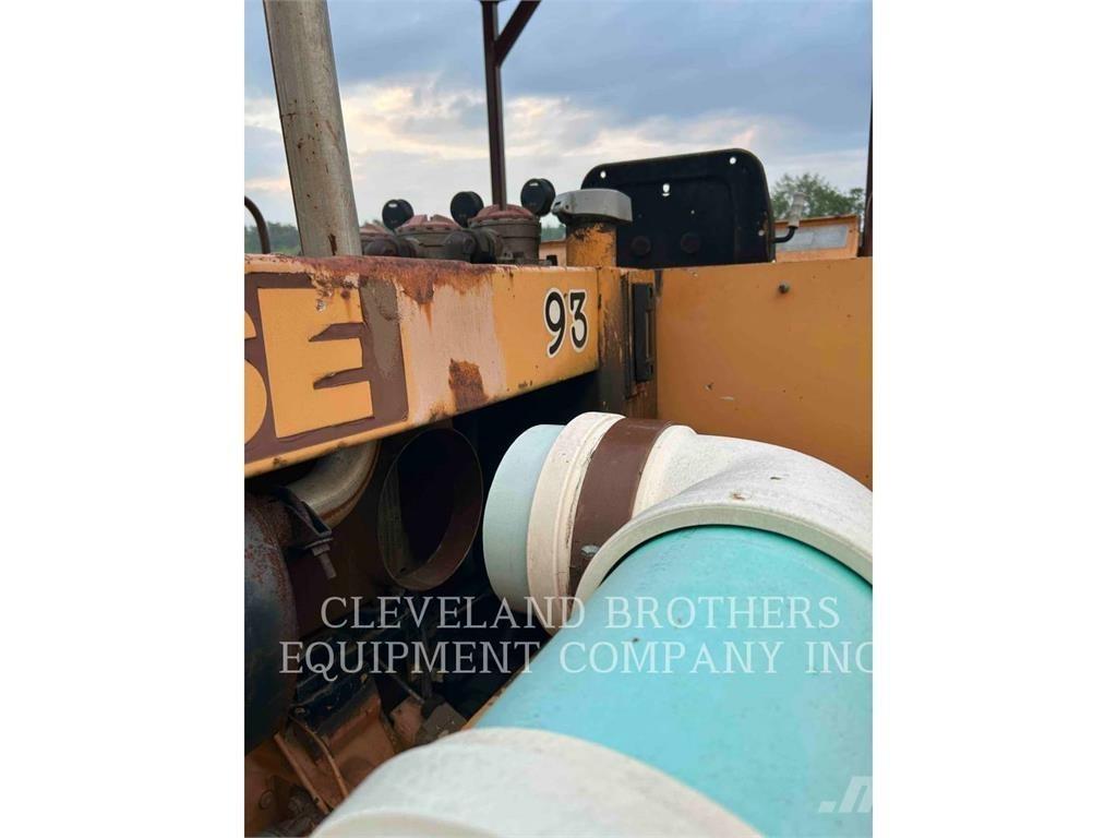 CASE W1102 Single drum rollers