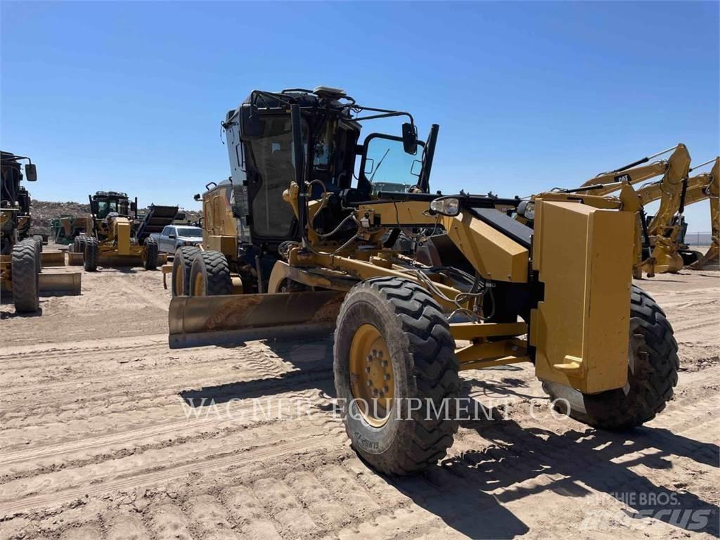 CAT 120 Motor Graders