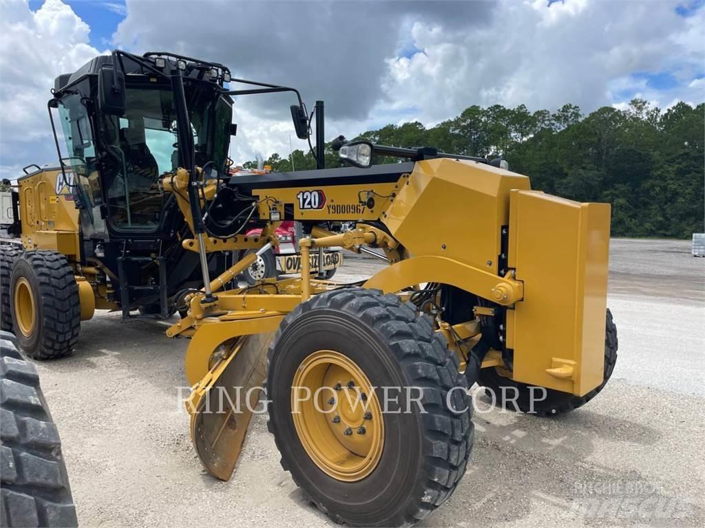CAT 120 AWD CS Motor Graders