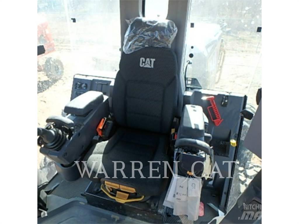 CAT 120 JY Motor Graders