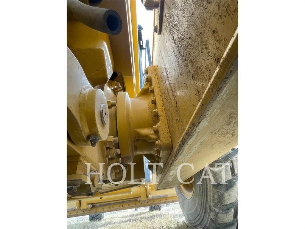 CAT 120M2 Motor Graders
