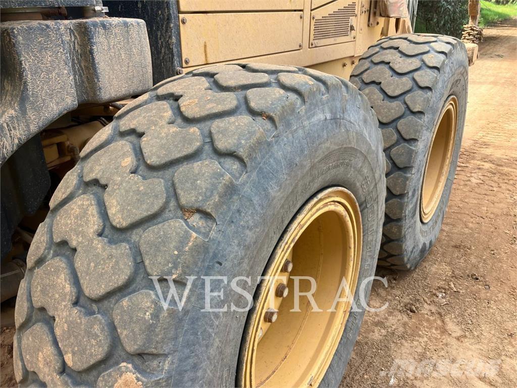 CAT 12M Motor Graders