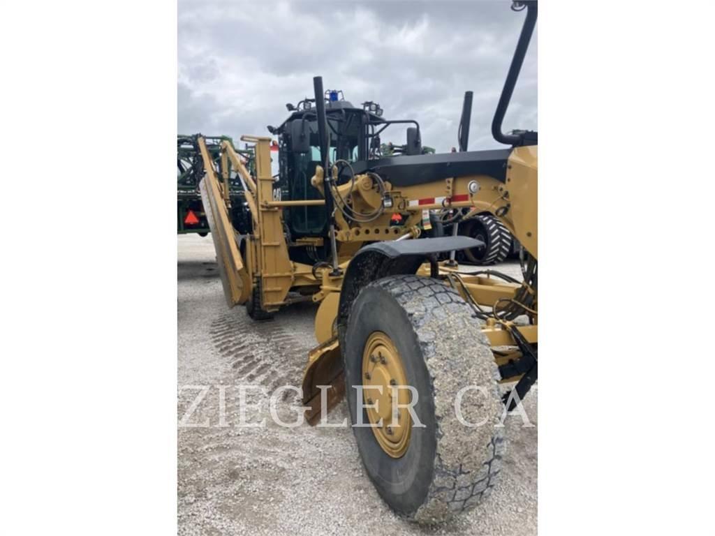 CAT 12M2AWD Motor Graders