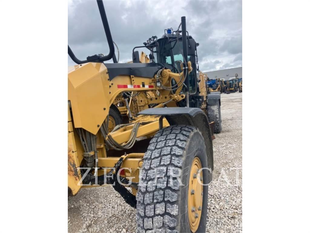 CAT 12M2AWD Motor Graders