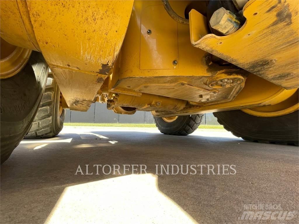 CAT 12M3 Motor Graders
