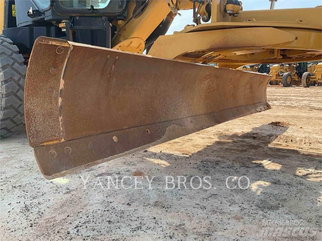 CAT 12M3 Motor Graders
