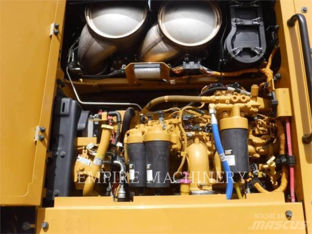 CAT 14-15 Motor Graders