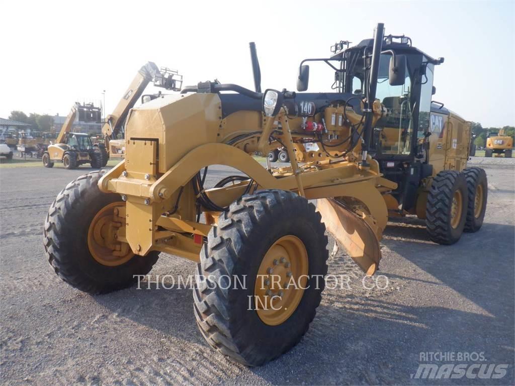 CAT 140 Motor Graders