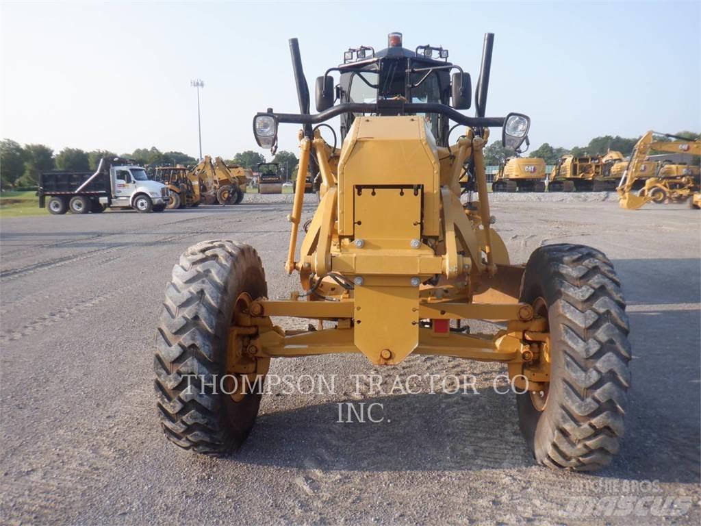 CAT 140 Motor Graders