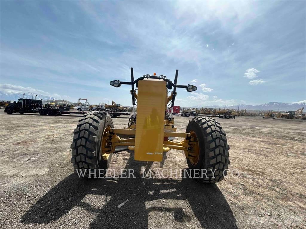 CAT 140 Motor Graders
