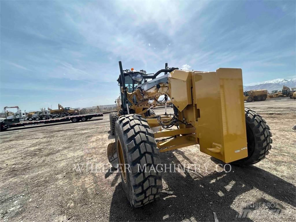 CAT 140 Motor Graders