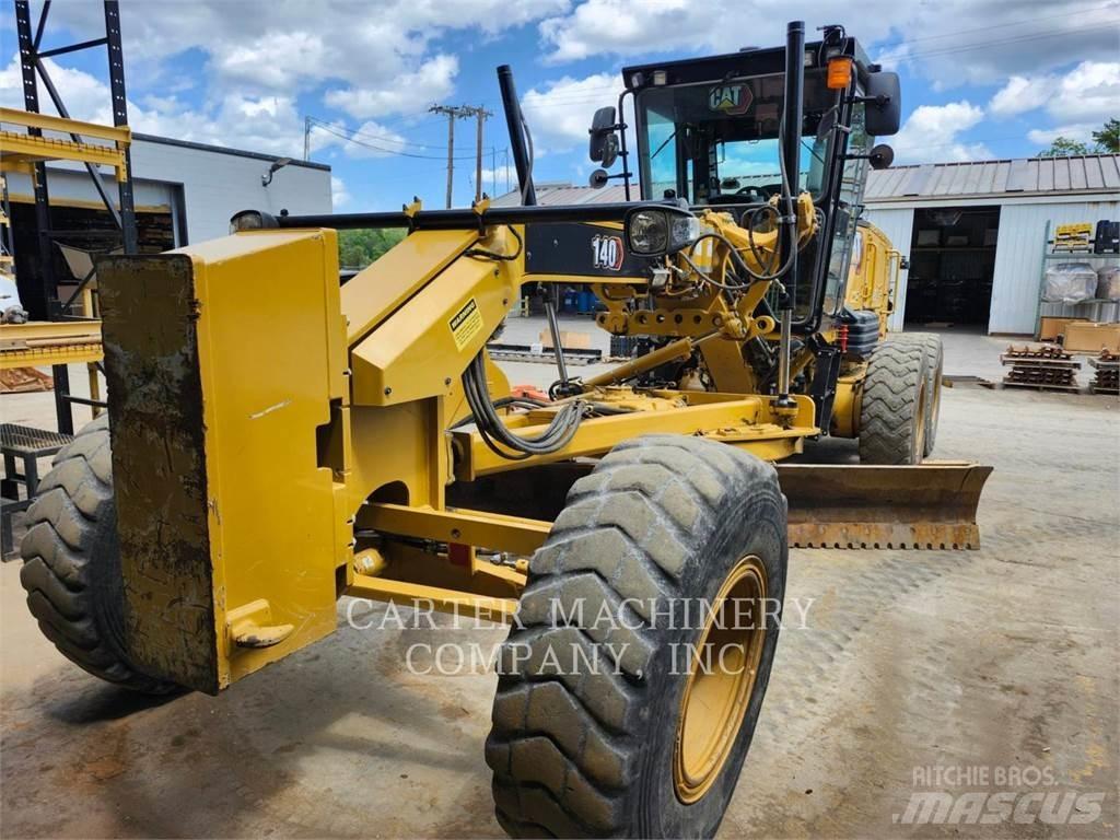 CAT 140 Motor Graders