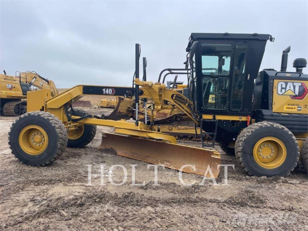 CAT 140 Motor Graders