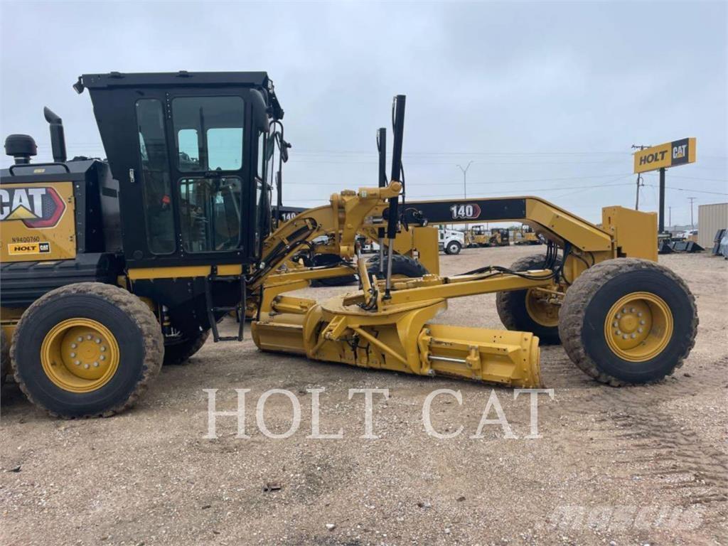CAT 140 Motor Graders