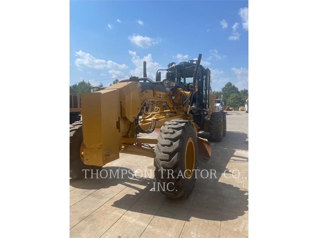 CAT 140 Motor Graders