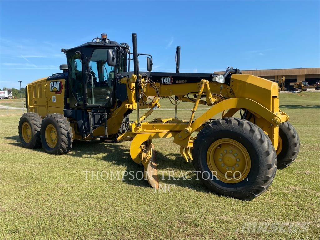 CAT 140 Motor Graders