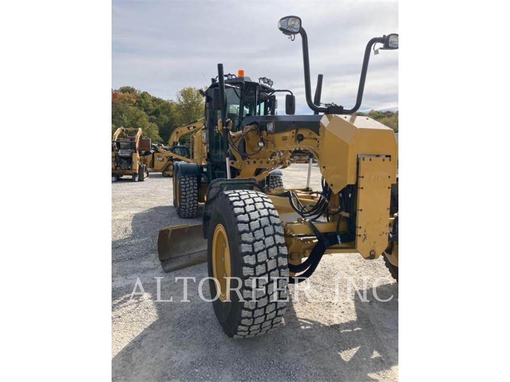 CAT 140-15AWD Motor Graders