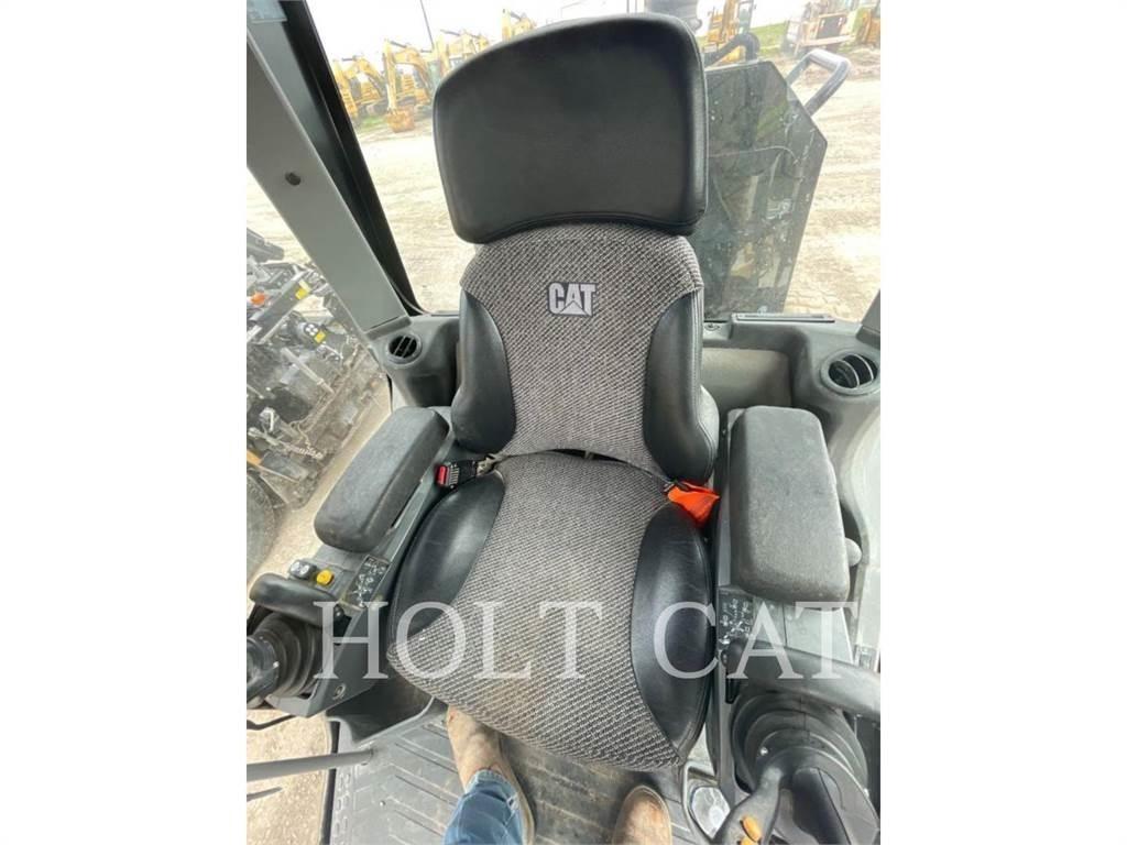 CAT 140 JOY Motor Graders