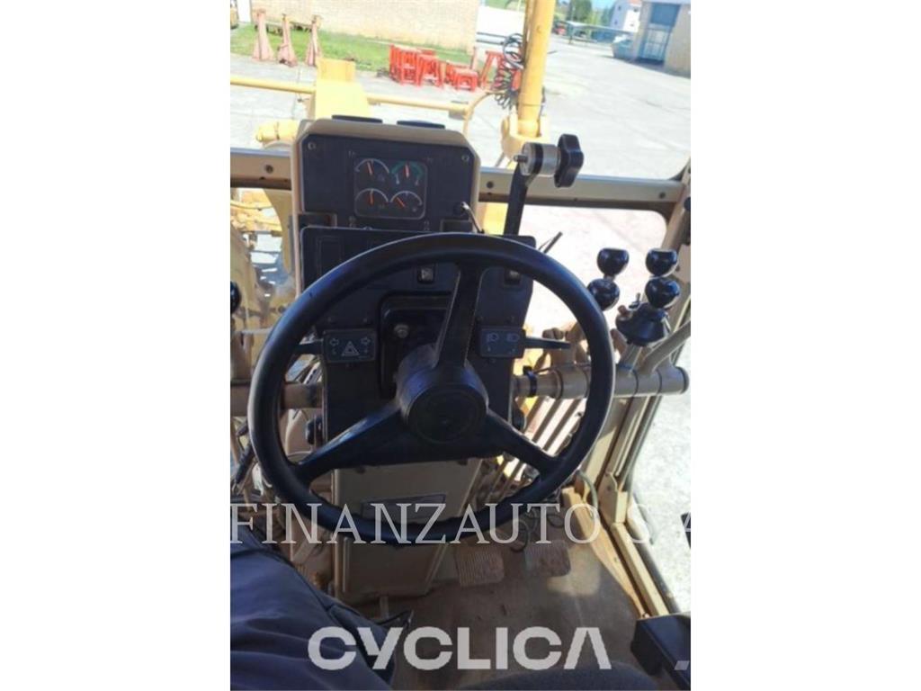 CAT 140H Motor Graders