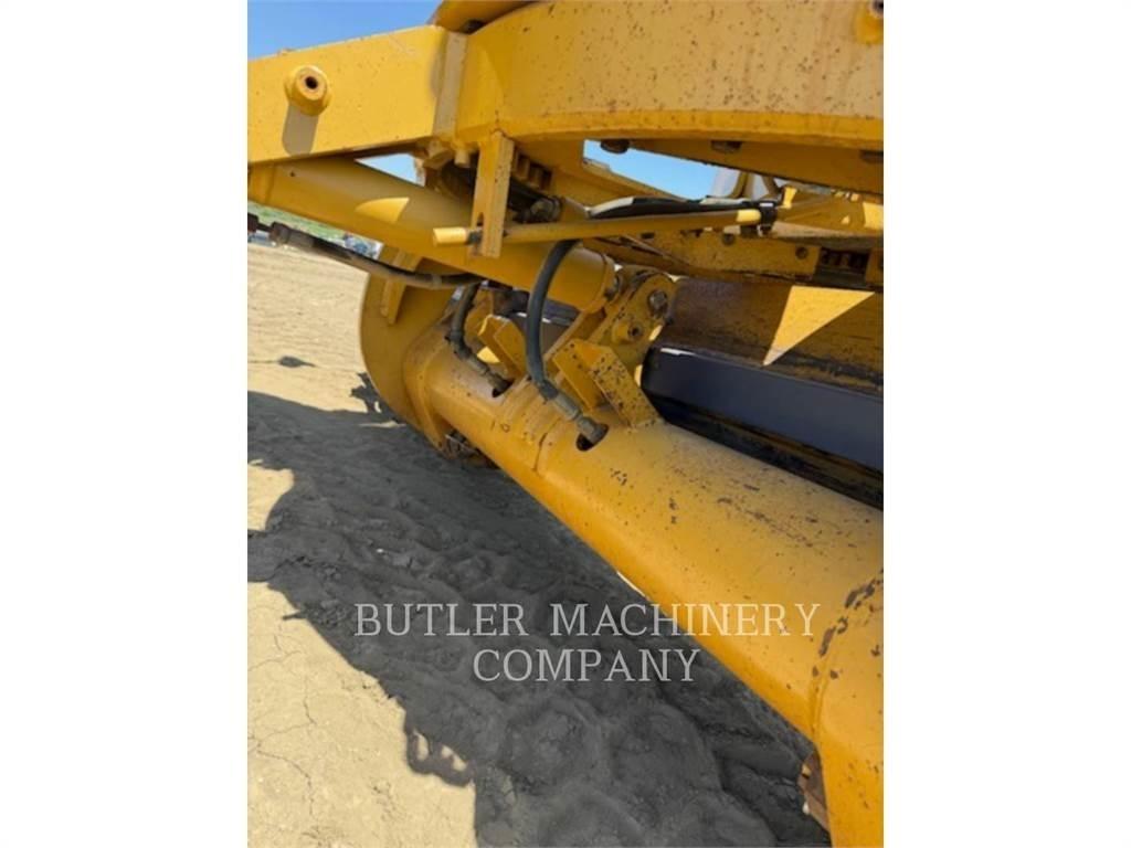 CAT 140M Motor Graders