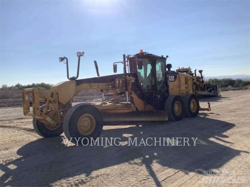 CAT 140M 3 Graders