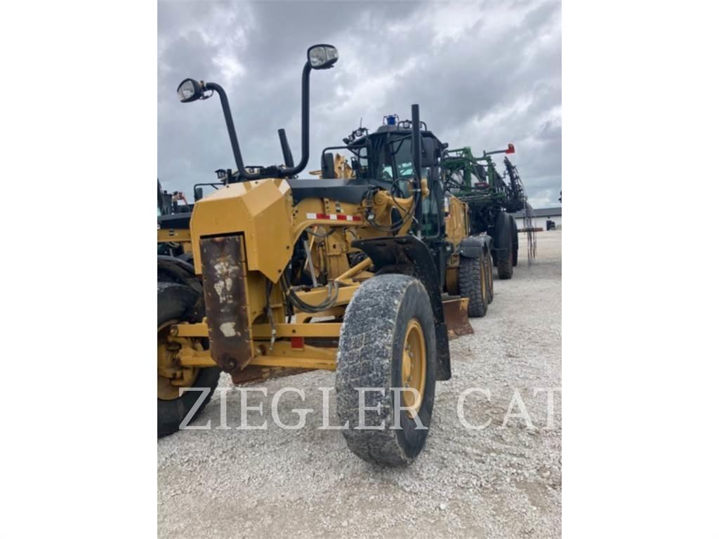CAT 140M2 Motor Graders