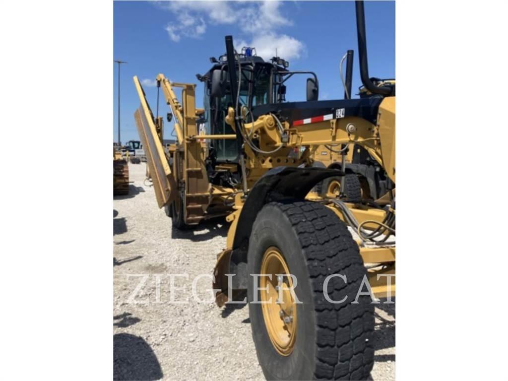 CAT 140M2 Motor Graders