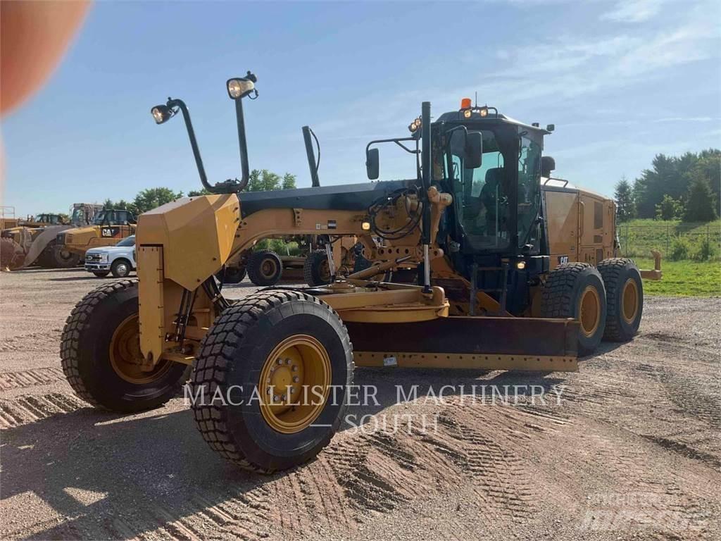 CAT 140M2 Motor Graders