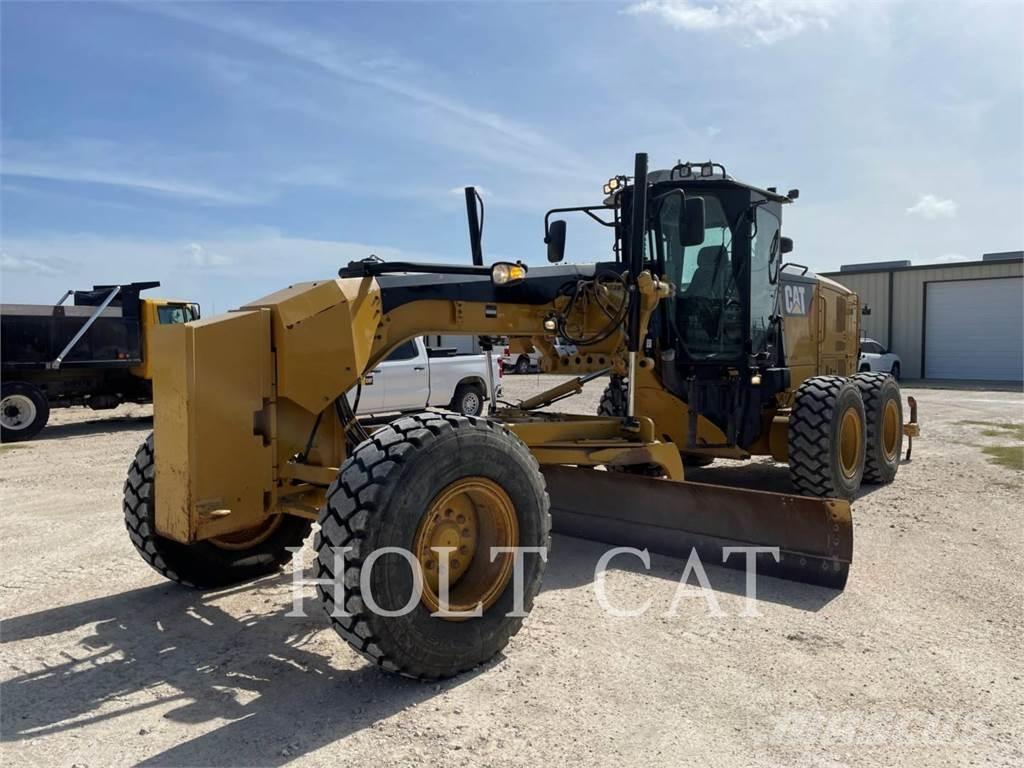 CAT 140M2 Motor Graders