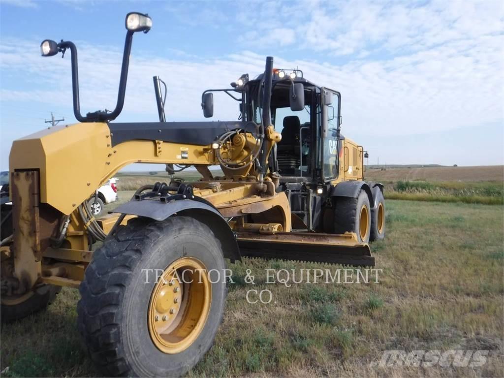 CAT 140M2 Motor Graders